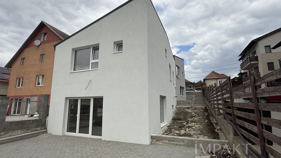 De Vânzare Duplex pe Strada Oașului! - Poză 3