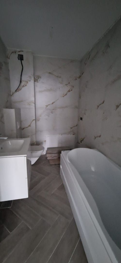 Apartament 3 camere MUTARE IMEDIATA 80 mp Copou 152000 euro - Poză 7