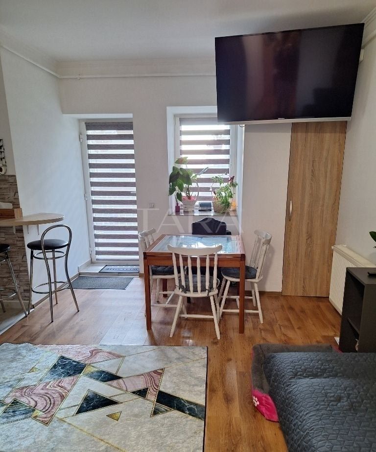 Apartament Modern cu 2 Camere și Terasă în Iris - Poză 1