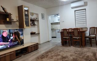 BRASADAS vinde ap 3 cam etaj 3/4 14 Mai.