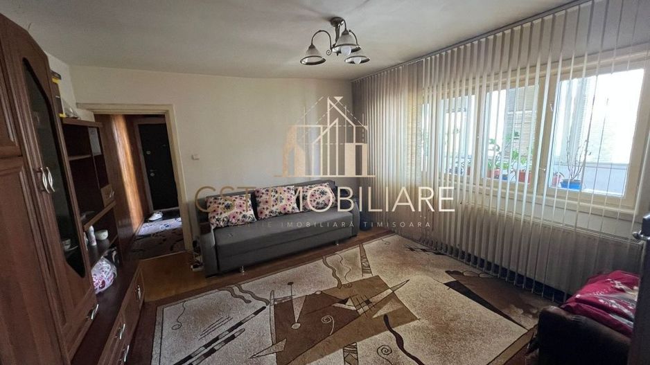 Apartament spațios cu 2 camere de vânzare Zona Sagului-Dâmbovița - Poză 1