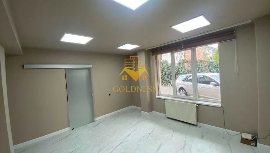 Spatiu birou, 2 camere, Piata Mihai Viteazu, Central - Poză 1