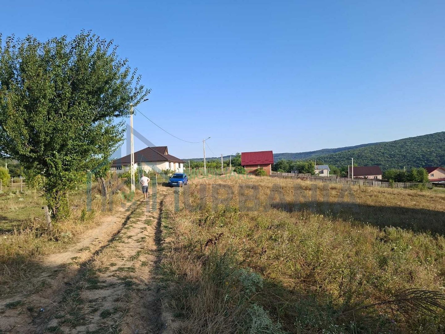 Teren intravilan de vanzare in Barnova, Iasi, langa Manastirea Barnova - Poză 5