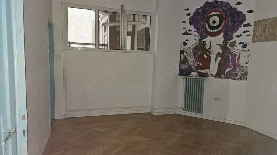 De vanzare Apartament 2 camere cu dosar de consolidare Piata Rosetti - Poză 1