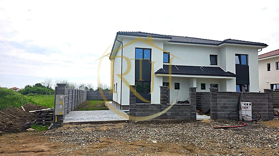 De vânzare - Duplex 5 camere  Mosnita Noua , comision ,,0'' - Poză 6