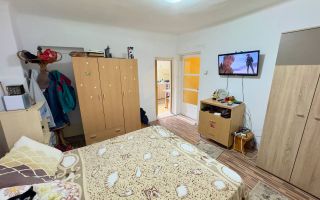 Casa individuala Giulesti | Renovata 2025 | Capat Tramvai 11 - Poză 2