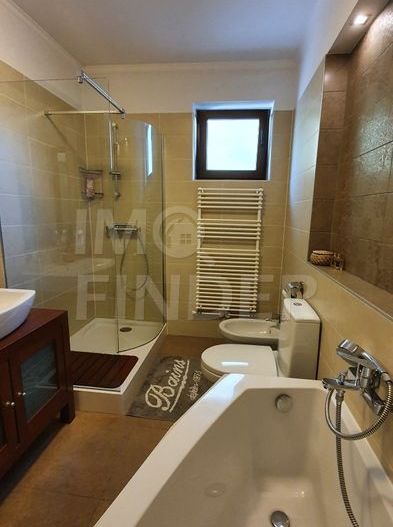 Inchiriere apartament de top 4 camere, zona Rosetti, Gruia 143 mp - Poză 6