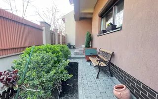Casa eleganta si luminoasa, situata in zona de case - Mehala - Poză 40