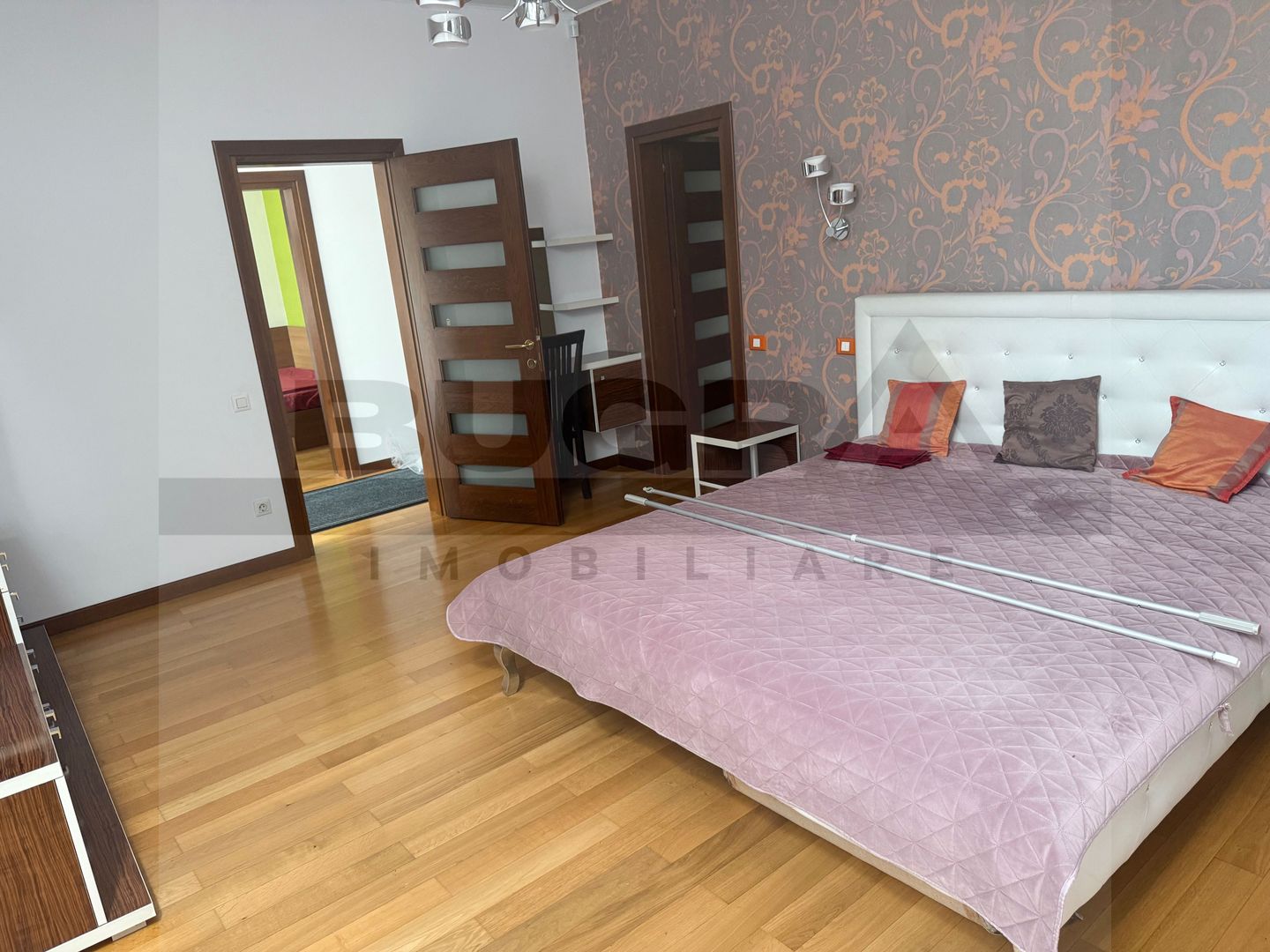 Casa premium 5 camere, teren 485 mp, garaj, zona Republicii - Poză 6