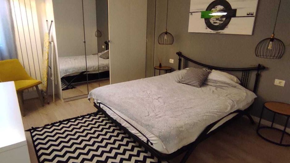 COMISION 0 Apartament 2 camere Cartierul Armenesc T577 - Poză 1