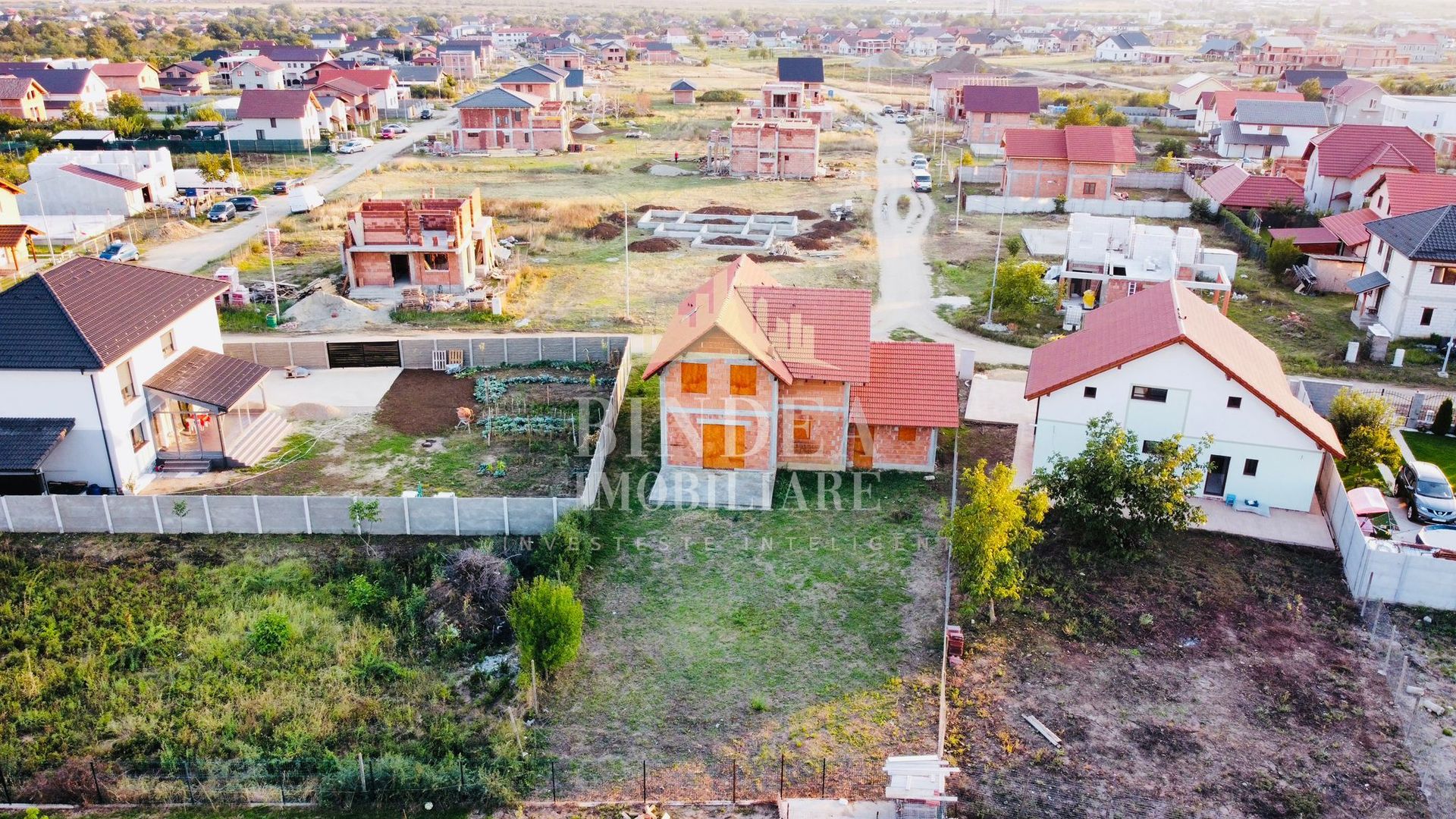Casa individuala+ garaj in Giarmata 627mp teren - Poză 2
