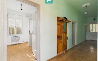 Casă cu teren generos, zonă centrală, Curtici - Poză 14