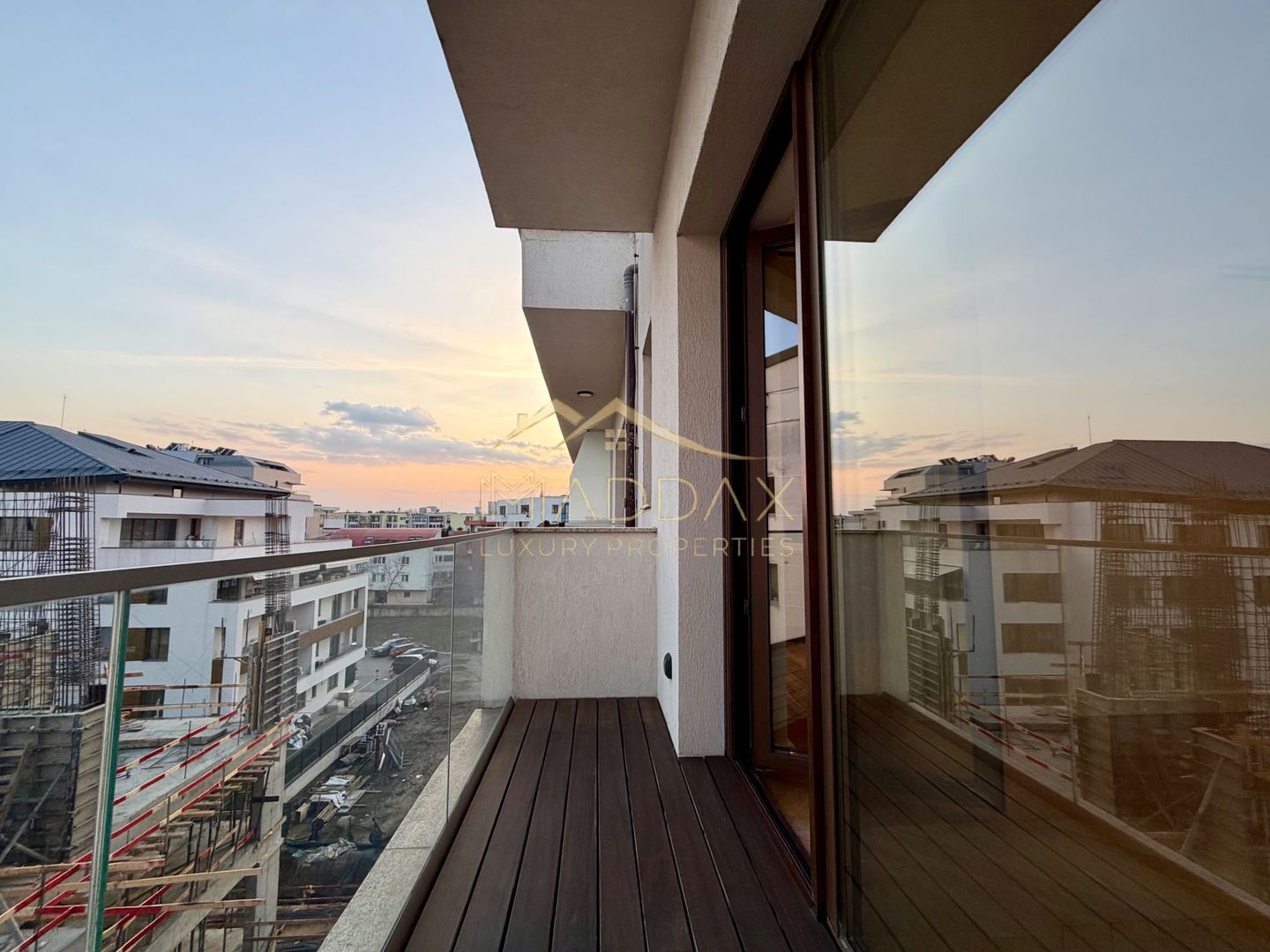 Apartament cu 3 camere *110mp* + 3 terase / Parking / Herastrau - Poză 34