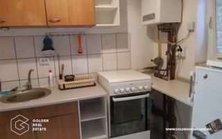 Casa mare, cu 4 apartamente a cate 1, 2, 3 și 4 camere fiecare - Poză 4