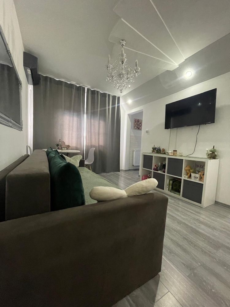 Spitalul Judetean | 1 Camera | Etaj intermediar | Renovat | Mobilat-Utilat - Poză 3