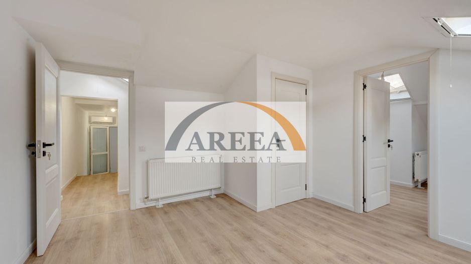 VILA RENOVATA SI ELEGANTA - 131 mp, 6 camere - Mitropolie / Unirii - Poză 18