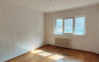 Apartament 3 camere de inchiriat, ideal birou sau locuinta- zona Marriott - Poză 1