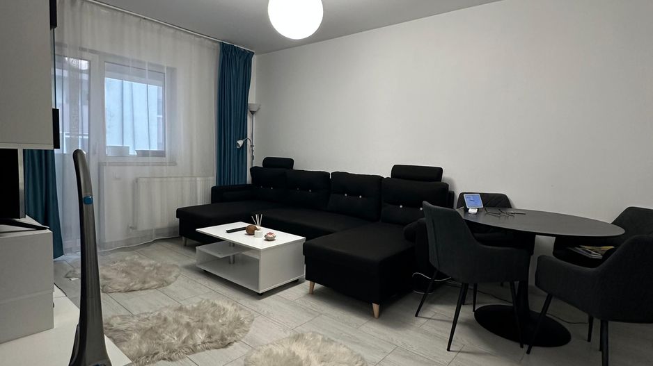 2 Camere Decomandat - Metrou Aparatori - Drumul Jilavei - Poză 1