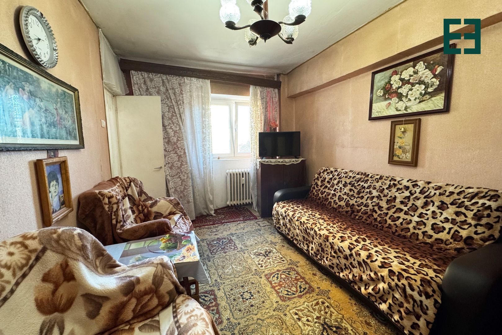 Garsoniera etajul 3 zona Aurel Vlaicu - Arad - Poză 2