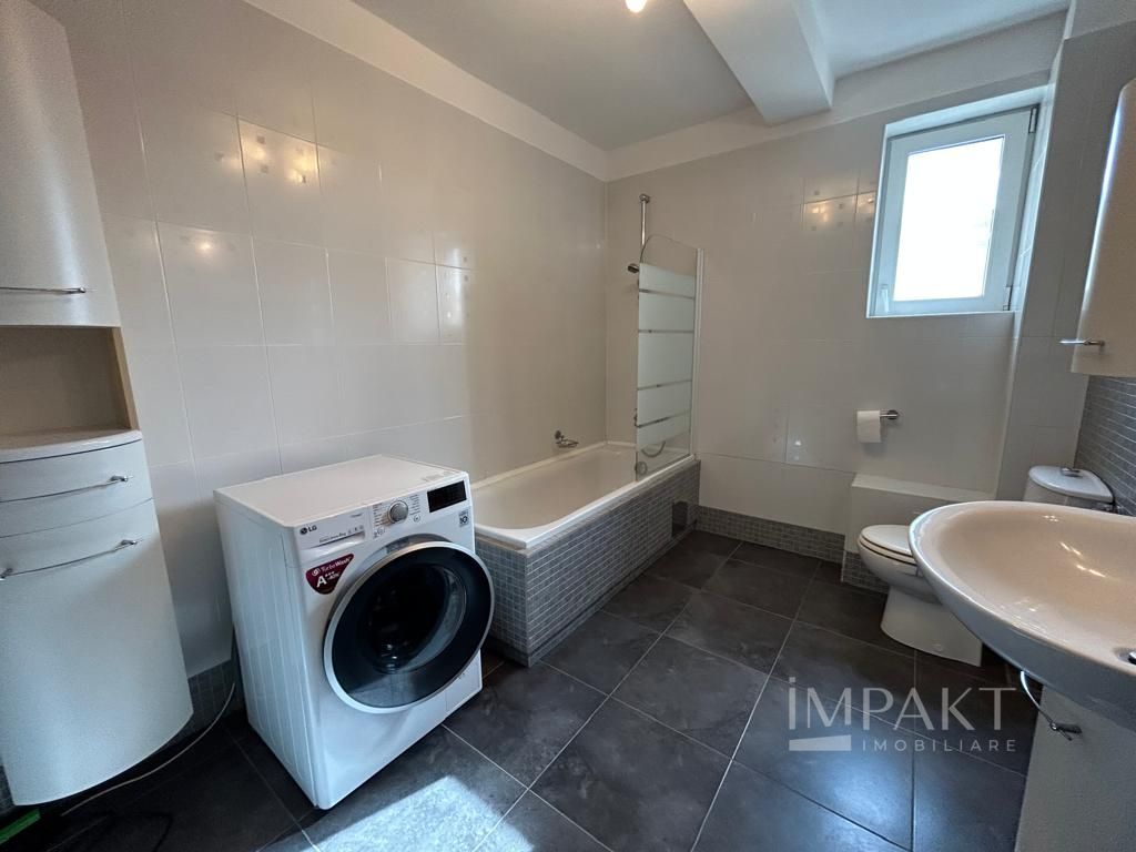 Apartament de inchiriat cu 3 camere in cartier Andrei Muresanu! - Poză 9