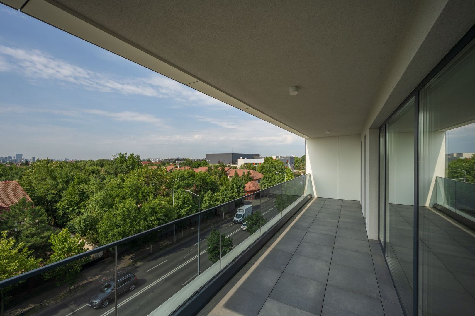 Apartament deosebit in Iancu Nicolae, langa Cambridge, terasa , nou - Poză 27