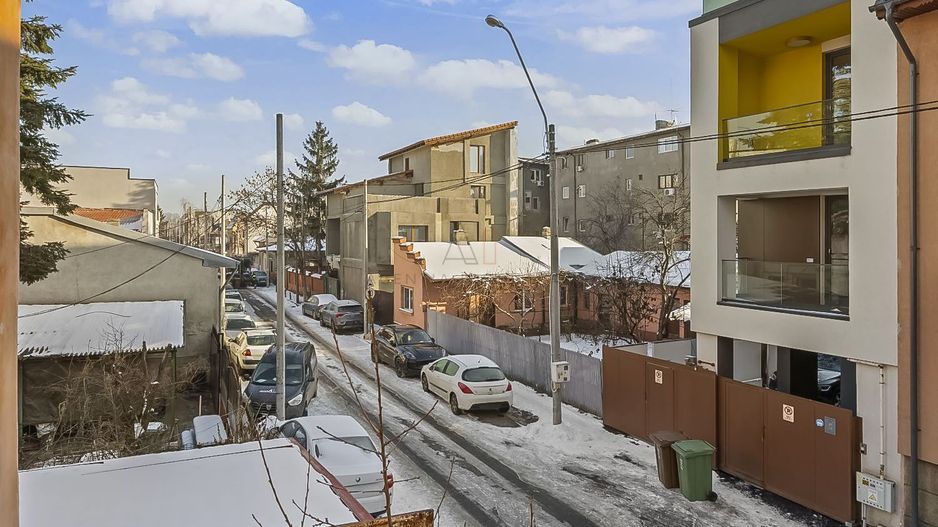 Apartament cu Potential | 3 Camere De Renovat | Grivita | Metrou - Poză 13