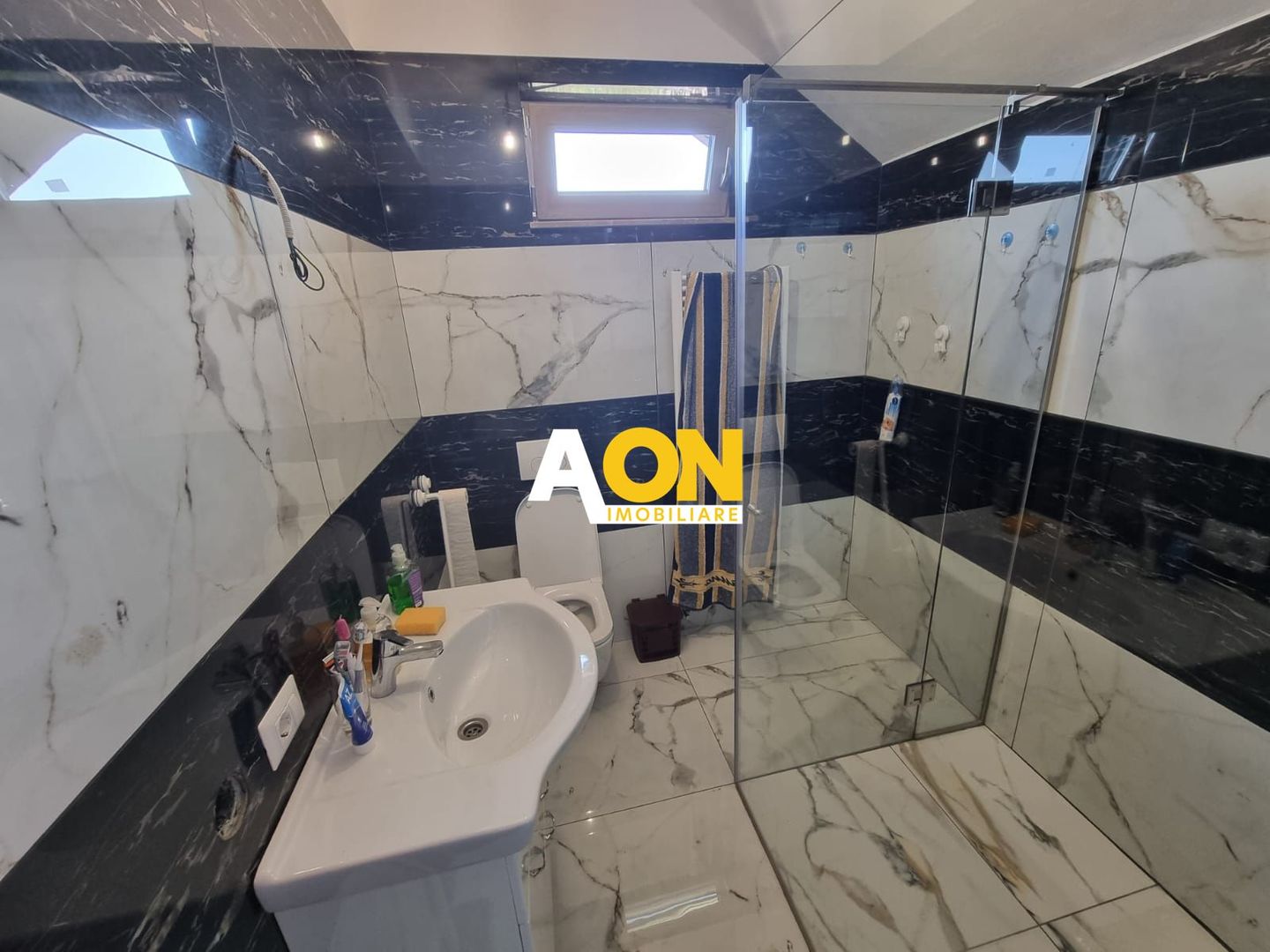 Casa 4 Camere, Zona  Micesti, 860 mp Teren - Poză 21