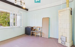 Casă+spaţiu comercial în Ghioroc, vânzare în rate - Poză 9