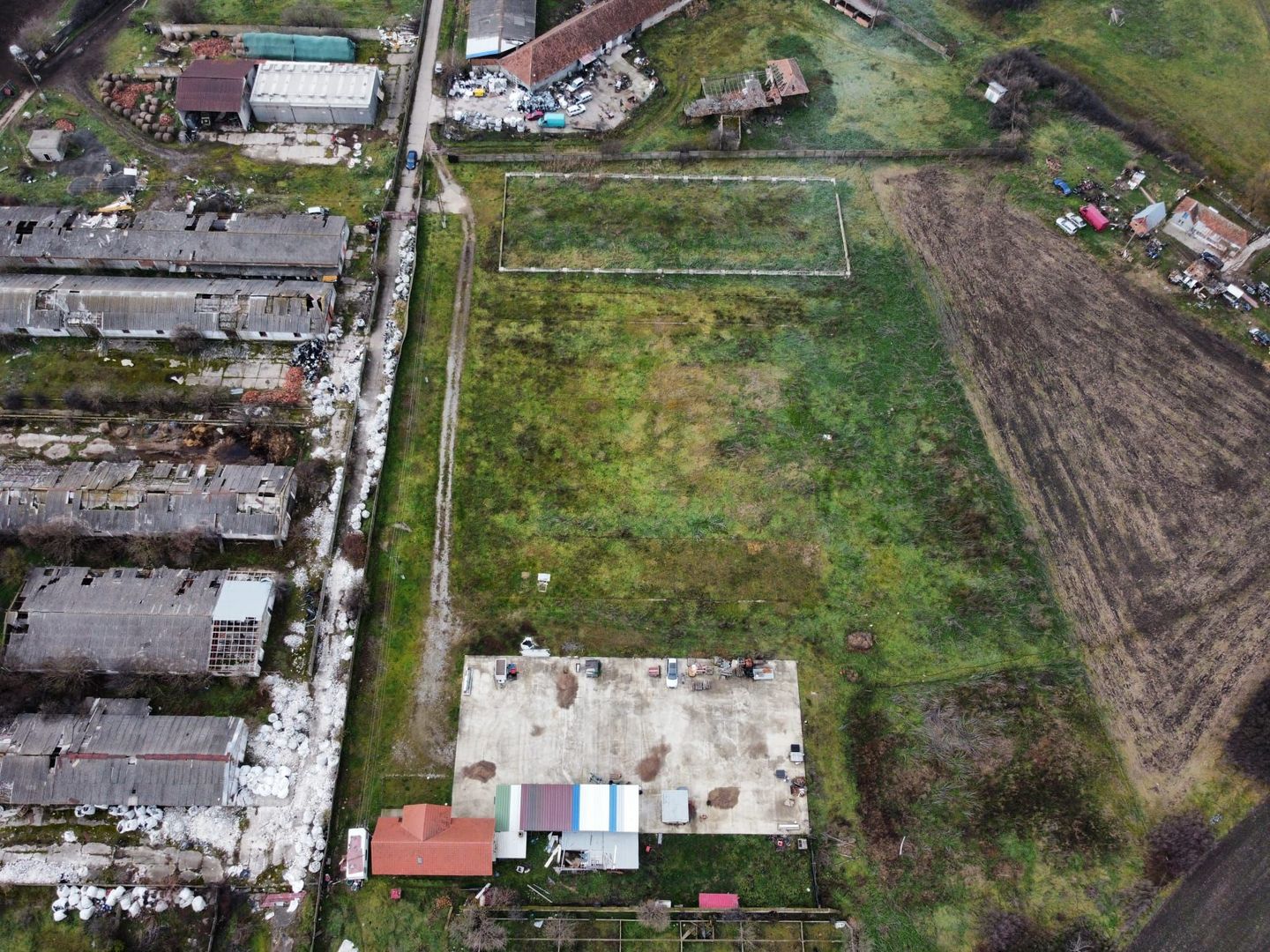 Casa cu teren de 14340 mp în Jebel/Pretabila pentru afacere - Poză 59