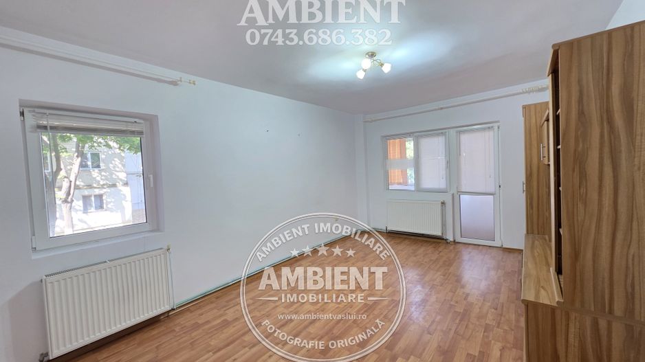 Apartament cu 2 camere, ETAJ 1, mobilat și utilat, VASLUI - zona RACOVIȚĂ; - Poză 8