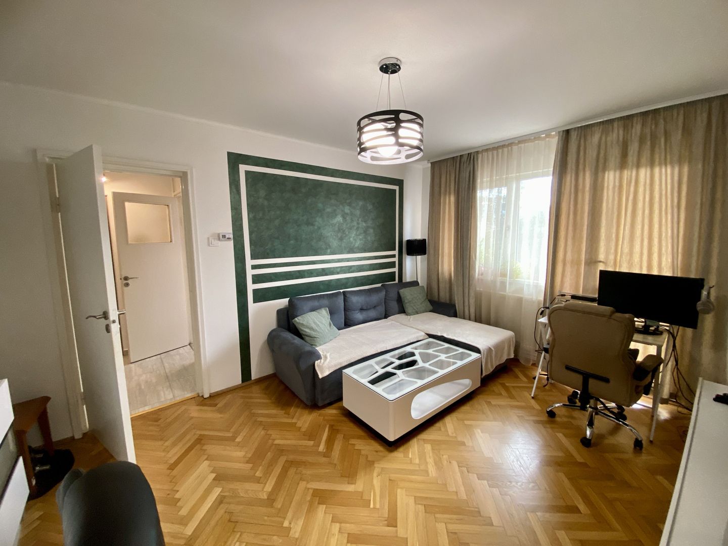 Apartament cu 2 camere in Astra, Bd Saturn - Poză 4