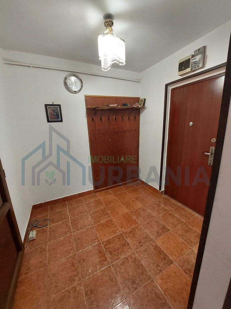 Apartament 2 camere, Piața Nicolina, Iași – vânzare - Poză 2