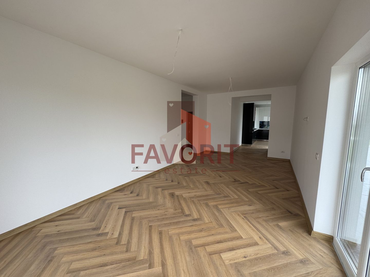 Penthouse cu terasa 70mp si 2 locuri de parcare in zona Torontalului - Poză 3