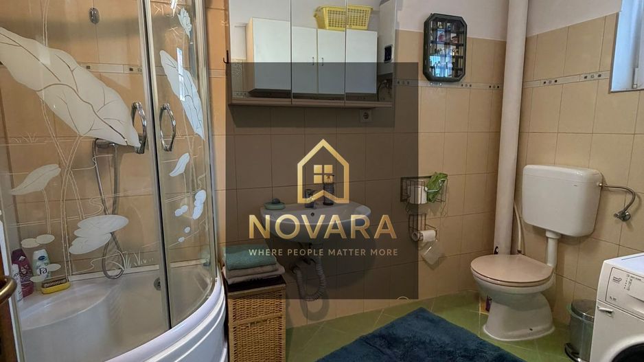 2 case dintre care una cu garaj in Baile 1 Mai - Poză 9