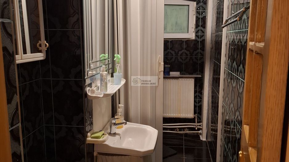 Apartament spatios de 4 camere+1 camera/etaj 2/125mp /Focsani/Finante - Poză 10