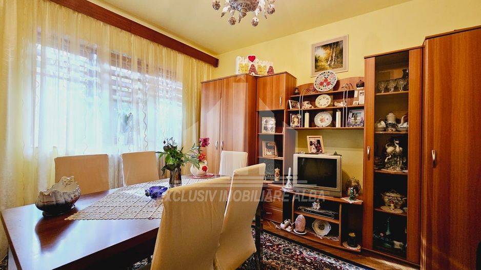 Casa tip duplex de vanzare, Cetate - Poză 2