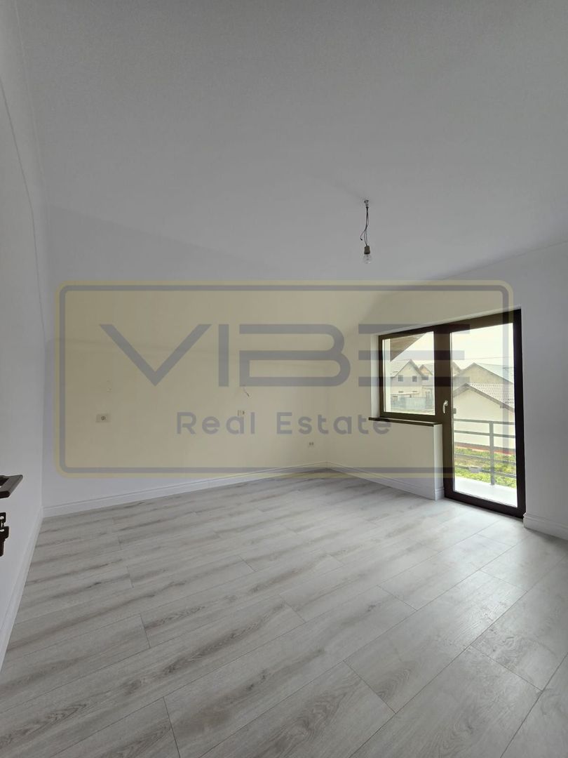 Vila 5 camere- teren 500mp- 140mp Miroslava- Cornesti - Poză 16