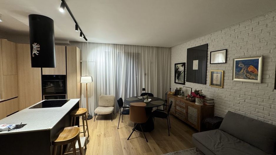 Verita School- Aviatiei | Inchiriere casa 4 camere | Rezidential sau sediu firma - Poză 1