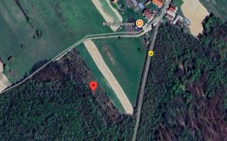 Teren extravilan, livada, Lăzăreni. 22 500 E. Comision 0 - Poză 1