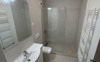 Vand apartament 2 camere - Poză 5