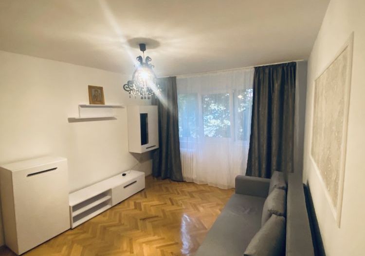 Girocului – Spitalul Județean | 2 camere | Etaj 1 | Balcon - Poză 1