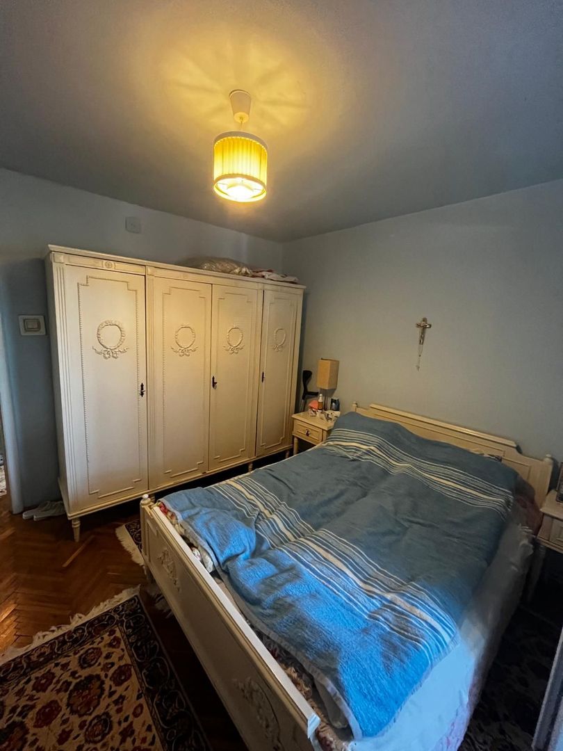 Apartament cu 4 camere, 80 mp utili la etajul 1 chiar in Calea Lipovei - Poză 19