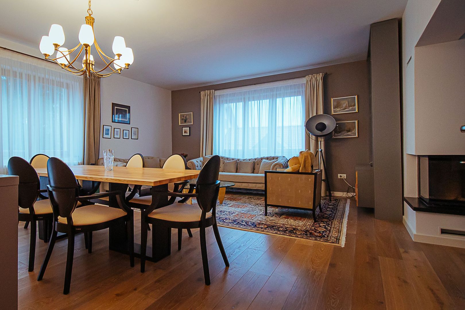 Imobil deosebit, cu priveliste 360 de grade - Poză 15