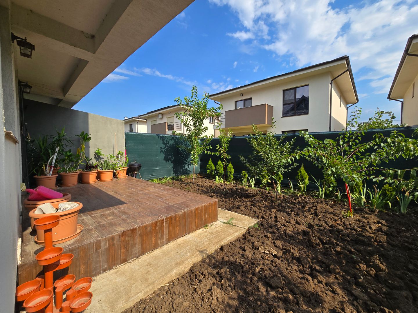 Casa familiala 5 camere, 4 bai, complex nou, Otopeni - Poză 16