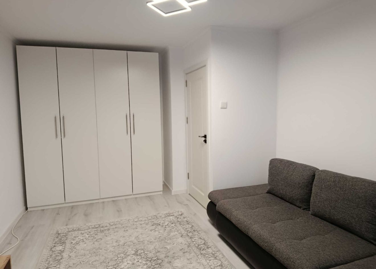 AP.2 CAMERE MAIOR BACILA, RENOVAT - FOARTE FRUMOS SI CURAT, BOILER. - Poză 2