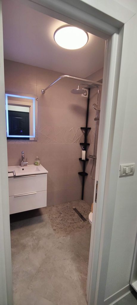 Dambovita | 1 Camera | Etaj Intermediar. - Poză 5