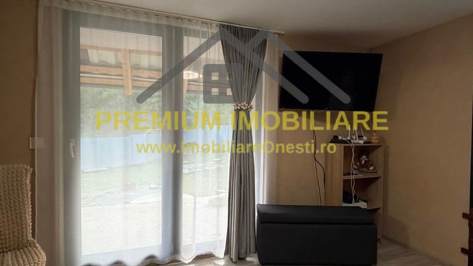 Casă individuală din lemn - Caiuti - Poză 10