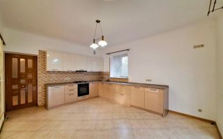 Chirie, casă, 2 nivele, 5 camere, strada  Anton Ablov, Telecentru - Poză 4