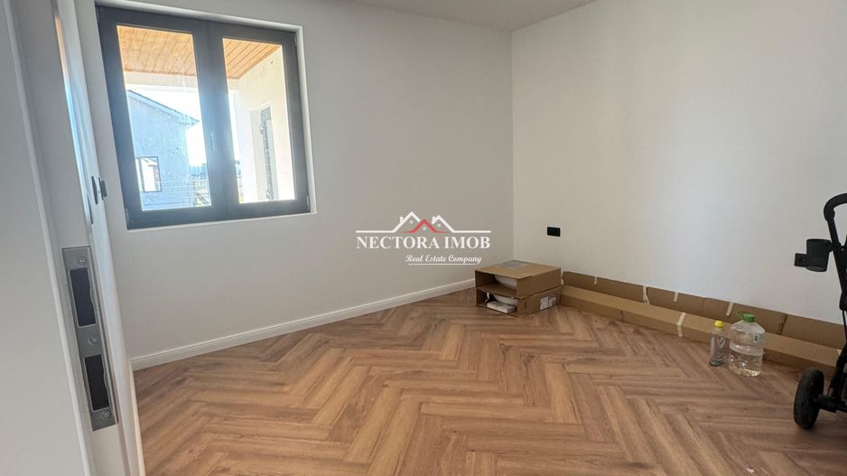 NECTORA IMOB-Casa moderna noua, 4 cam, 2 bai, Zona Osorhei,780mp teren - Poză 5