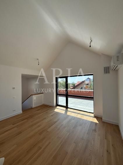 VILA MODERNA IN COMPLEX PRIVAT - Poză 8